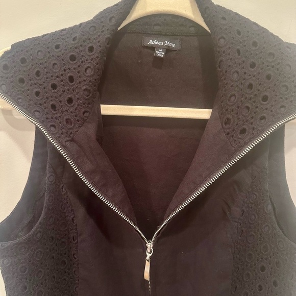 Linen Blend Black Eyelet Lace Zip Up Blend Vest Sz Medium Whimsigoth Romantic - Picture 4 of 8